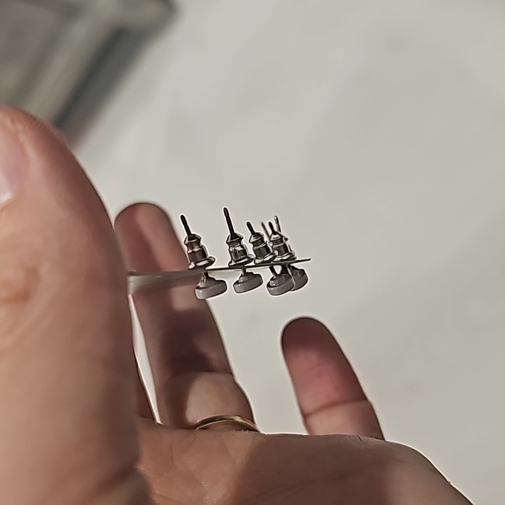 Top shop studs - Picture 3 of 3